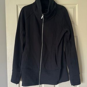 Size 12 black lulu lemon thick jacket